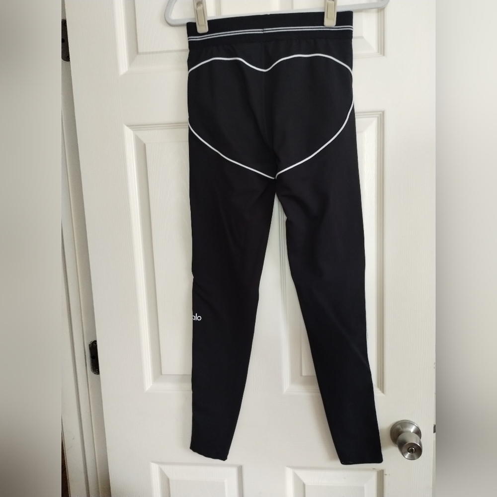 ALO Airbrush High Waist Black Leggings With Sports Bra Medium - Picture 3 of 10